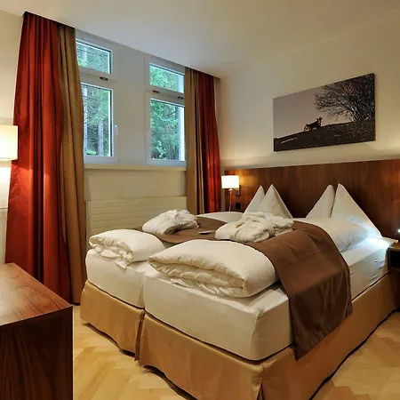 Waldhotel & - For Body & Soul Otel 4*