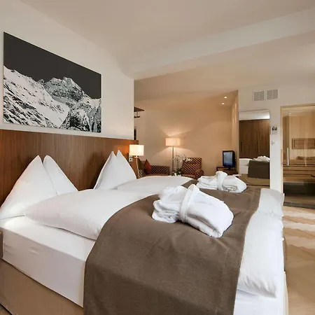 호텔 Waldhotel & - For Body & Soul 4*