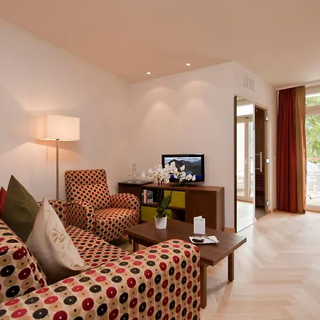 Waldhotel & - For Body & Soul 4* 다보스