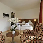 מלון Waldhotel & - For Body & Soul דאבוס
