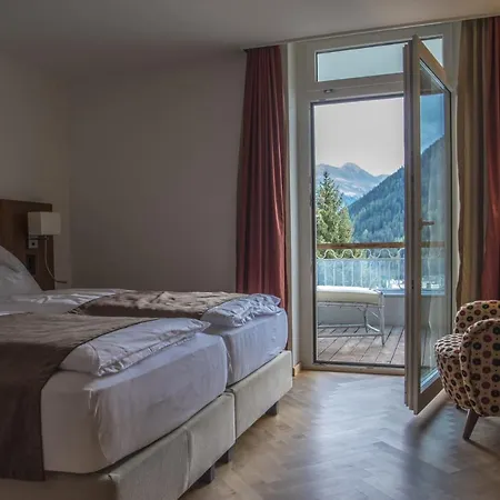 Waldhotel 4* Davos