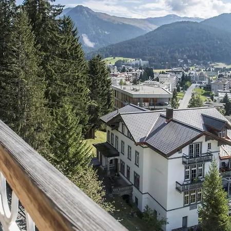 Waldhotel 4*